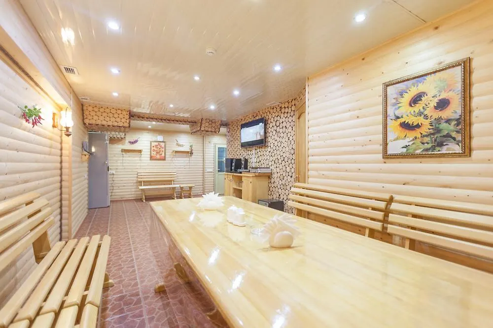 Salut Hotel Almatı