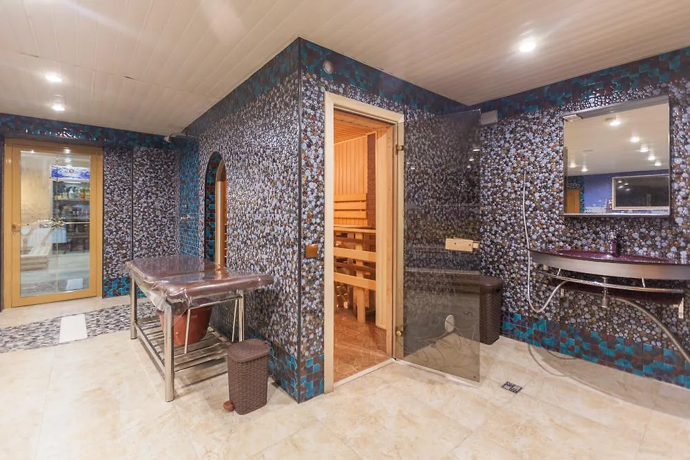 Salut Hotel Almatı
