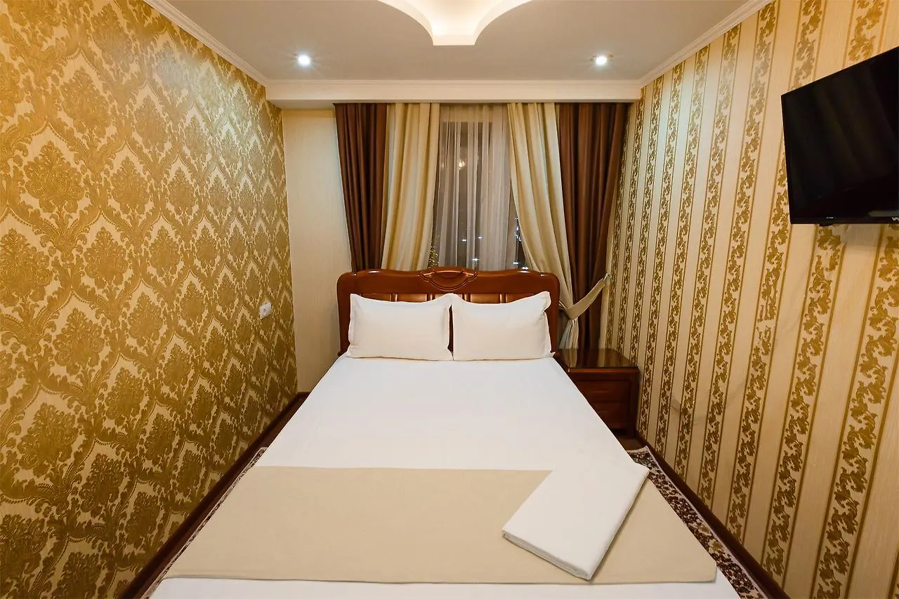 Salut Hotel Алматы 4*,  Казахстан