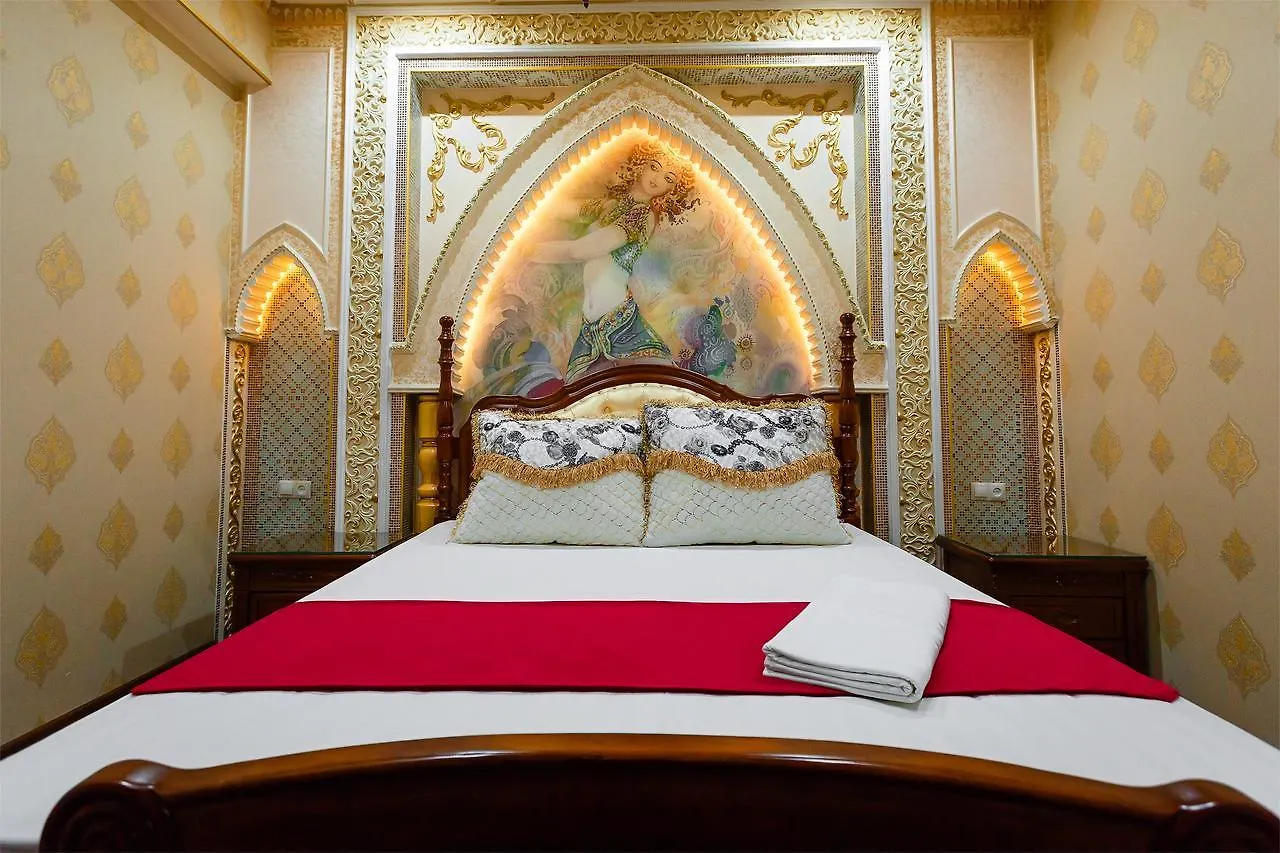 Salut Hotel Almatı